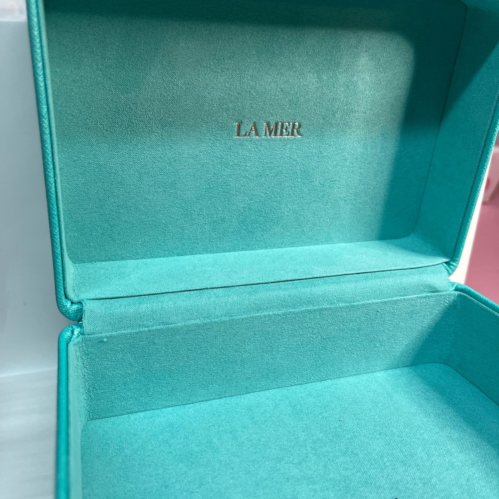 La Mer Turquoise Box - Picture 4 of 6